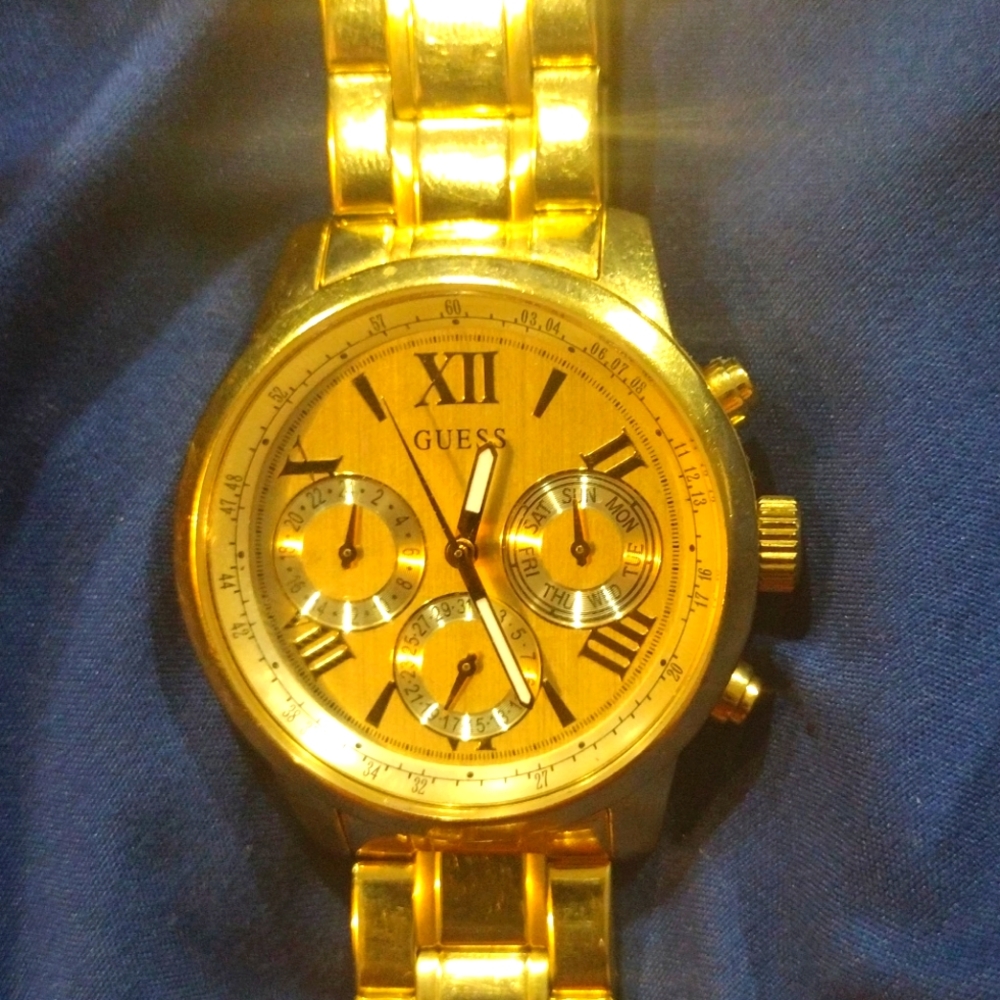 Guess watch